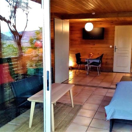 Studio 32M2 - Dans Propriete Avec Vue Imprenable Sur Le Lac Du Salagou Liausson Exteriör bild
