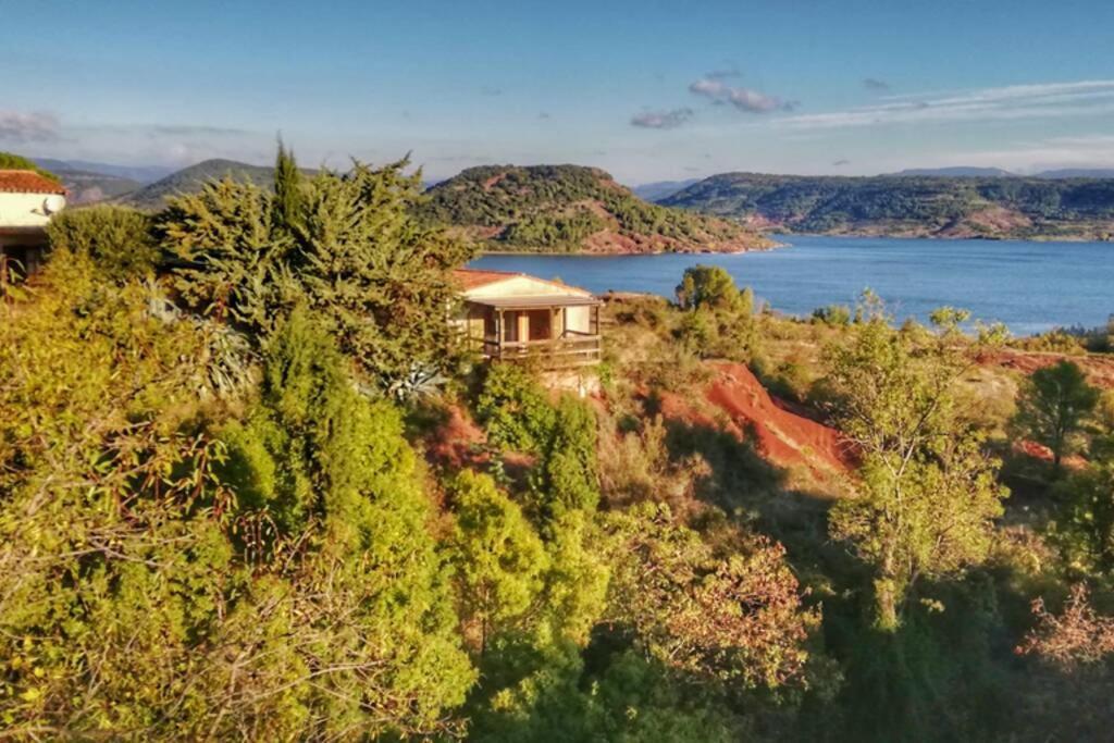 Studio 32M2 - Dans Propriete Avec Vue Imprenable Sur Le Lac Du Salagou Liausson Exteriör bild