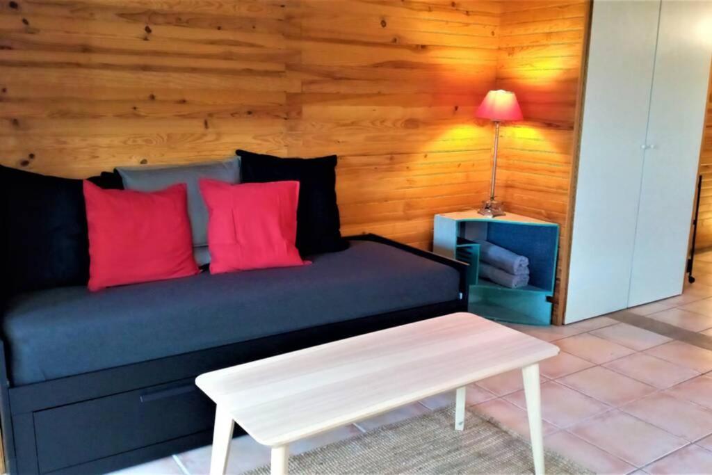 Studio 32M2 - Dans Propriete Avec Vue Imprenable Sur Le Lac Du Salagou Liausson Exteriör bild